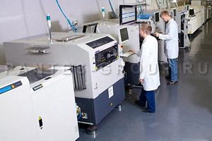 Автоматический поверхностный монтаж печатных плат